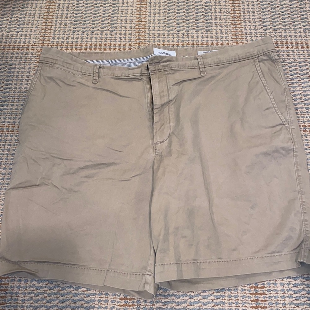 Khaki shorts 9 inch inseam